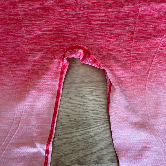 Yelete Size L Blue & Coral Athleisure Capri Leggings bundle - Picture 3 of 7